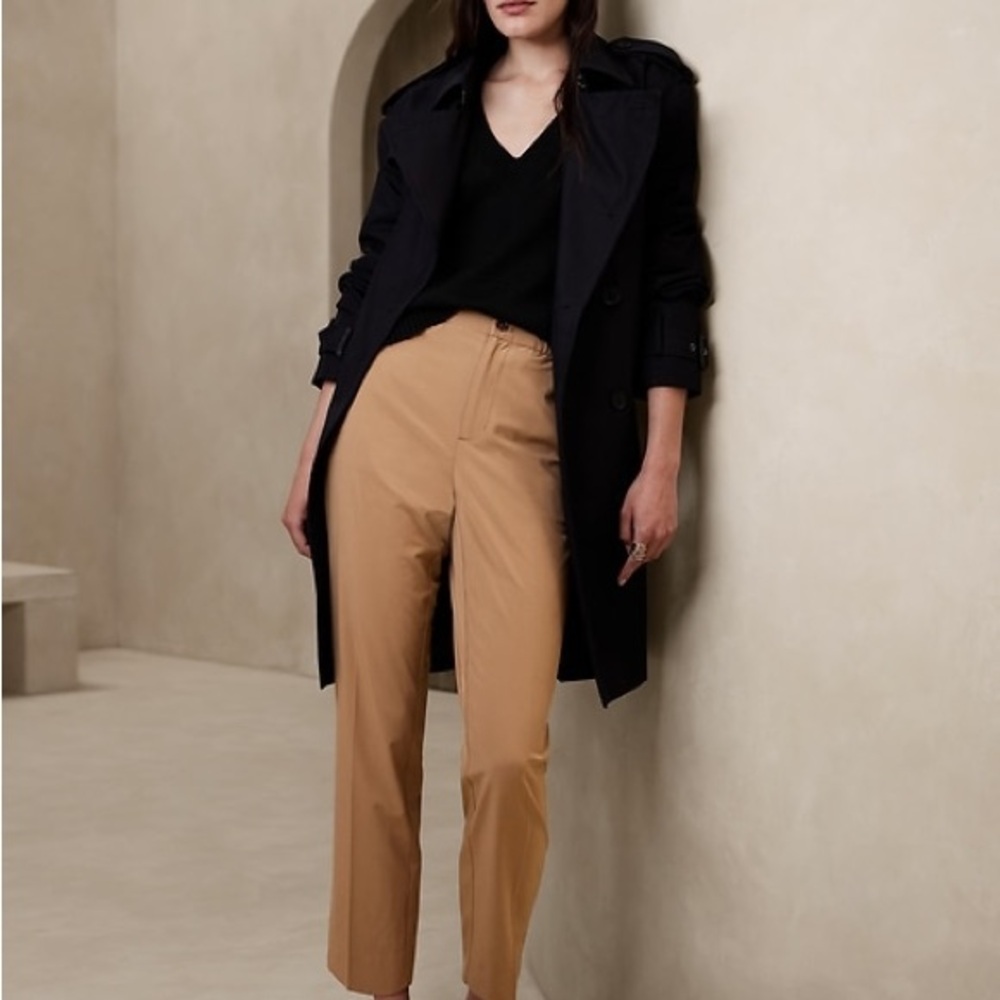 Banana Republic Women's Tan Straight Leg Pants